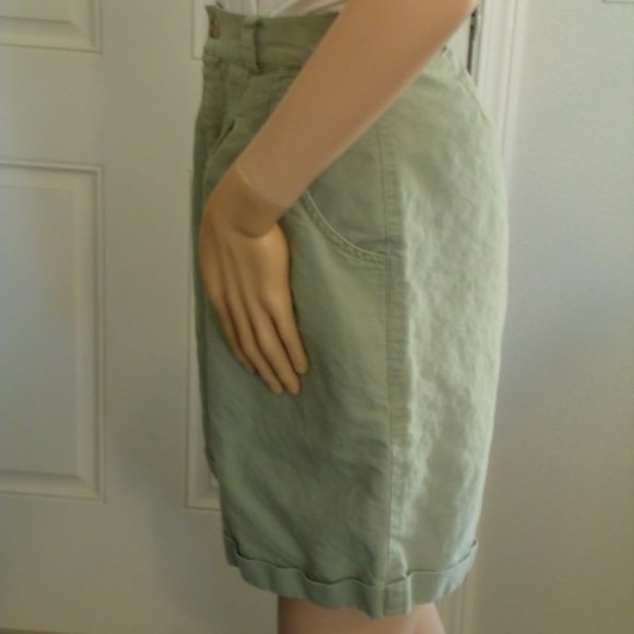 Sz. 5/6 Chirstopher & Banks Olive Green Shorts - Picture 4 of 4